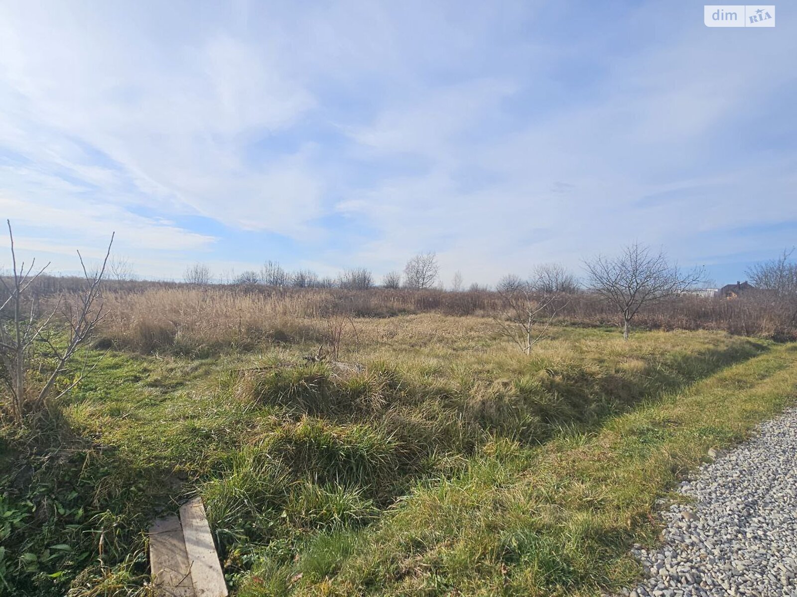 Земельный участок под жилую застройку в Чукаловке, площадь 20 соток фото 1 Земельный участок под жилую застройку в Чукаловке, площадь 20 соток фото 1