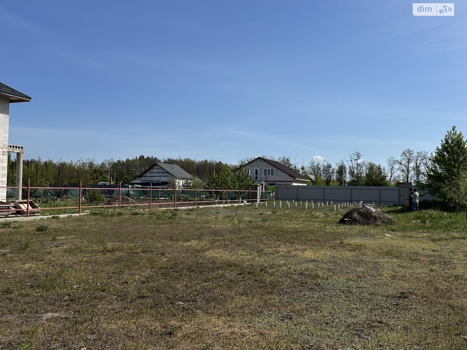 Земельна ділянка під житлову забудову в Дмитрівці, площа 10 соток фото 1 Земельна ділянка під житлову забудову в Дмитрівці, площа 10 соток фото 1