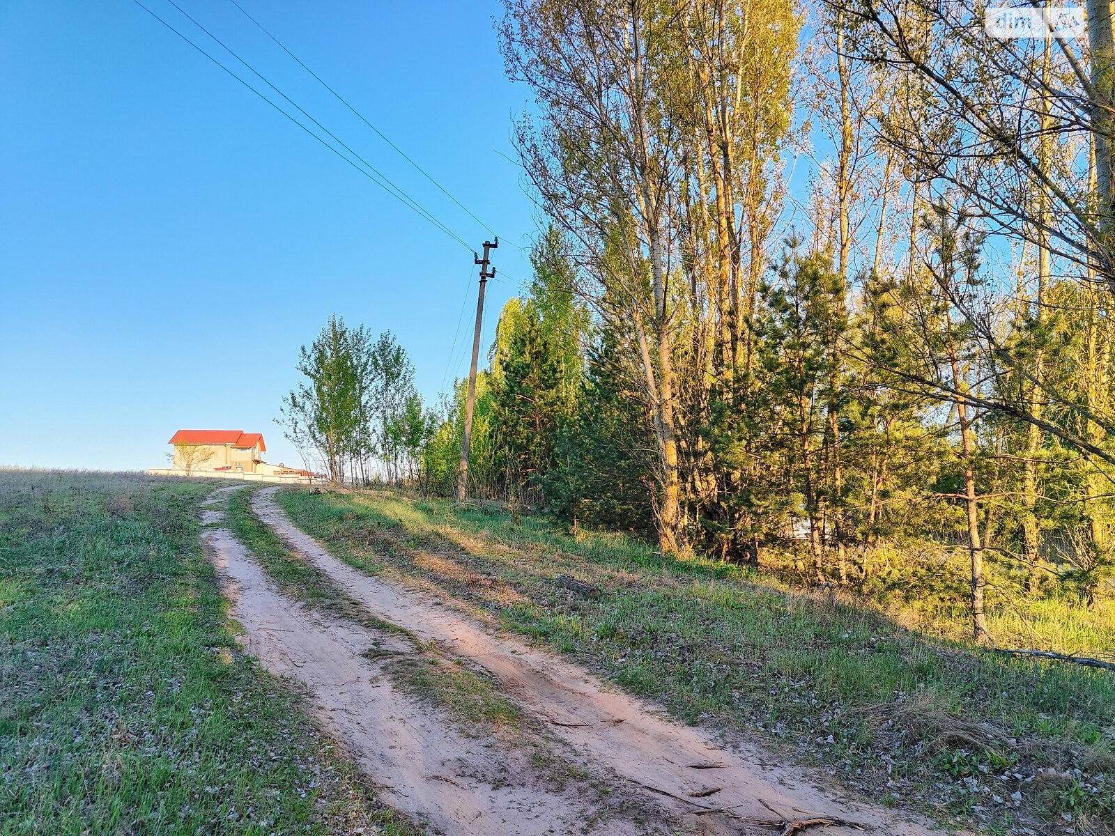 Земельна ділянка під житлову забудову в Дмитрівці, площа 9.43 сотки фото 1 Земельна ділянка під житлову забудову в Дмитрівці, площа 9.43 сотки фото 1