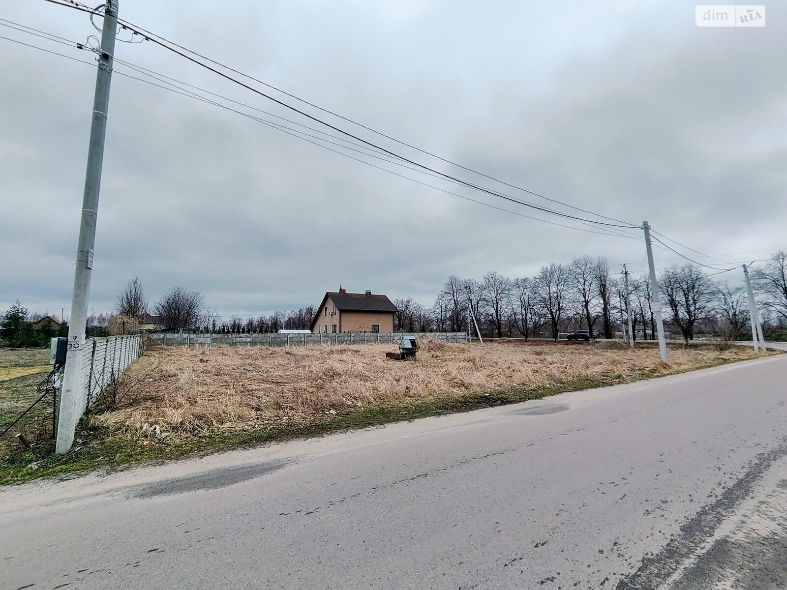 Земельна ділянка під житлову забудову в Дмитрівці, площа 14.5 сотки фото 1 Земельна ділянка під житлову забудову в Дмитрівці, площа 14.5 сотки фото 1