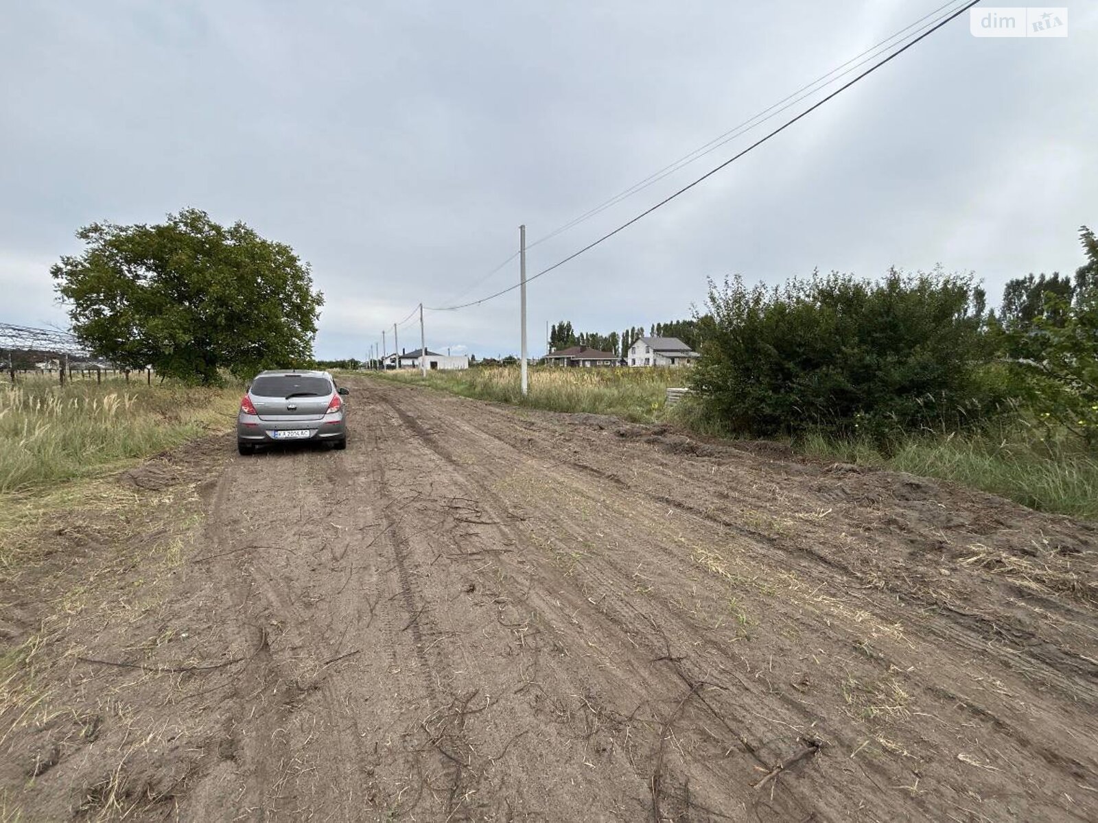 Земельна ділянка під житлову забудову в Дмитрівці, площа 8 соток фото 1 Земельна ділянка під житлову забудову в Дмитрівці, площа 8 соток фото 1