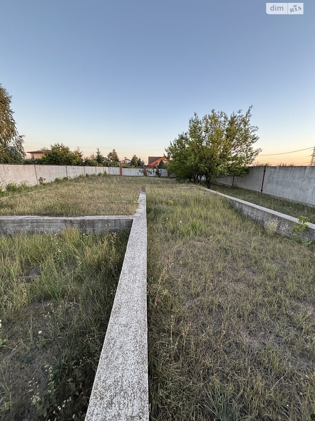 Земельна ділянка під житлову забудову в Дослідному, площа 10 соток фото 1 Земельна ділянка під житлову забудову в Дослідному, площа 10 соток фото 1