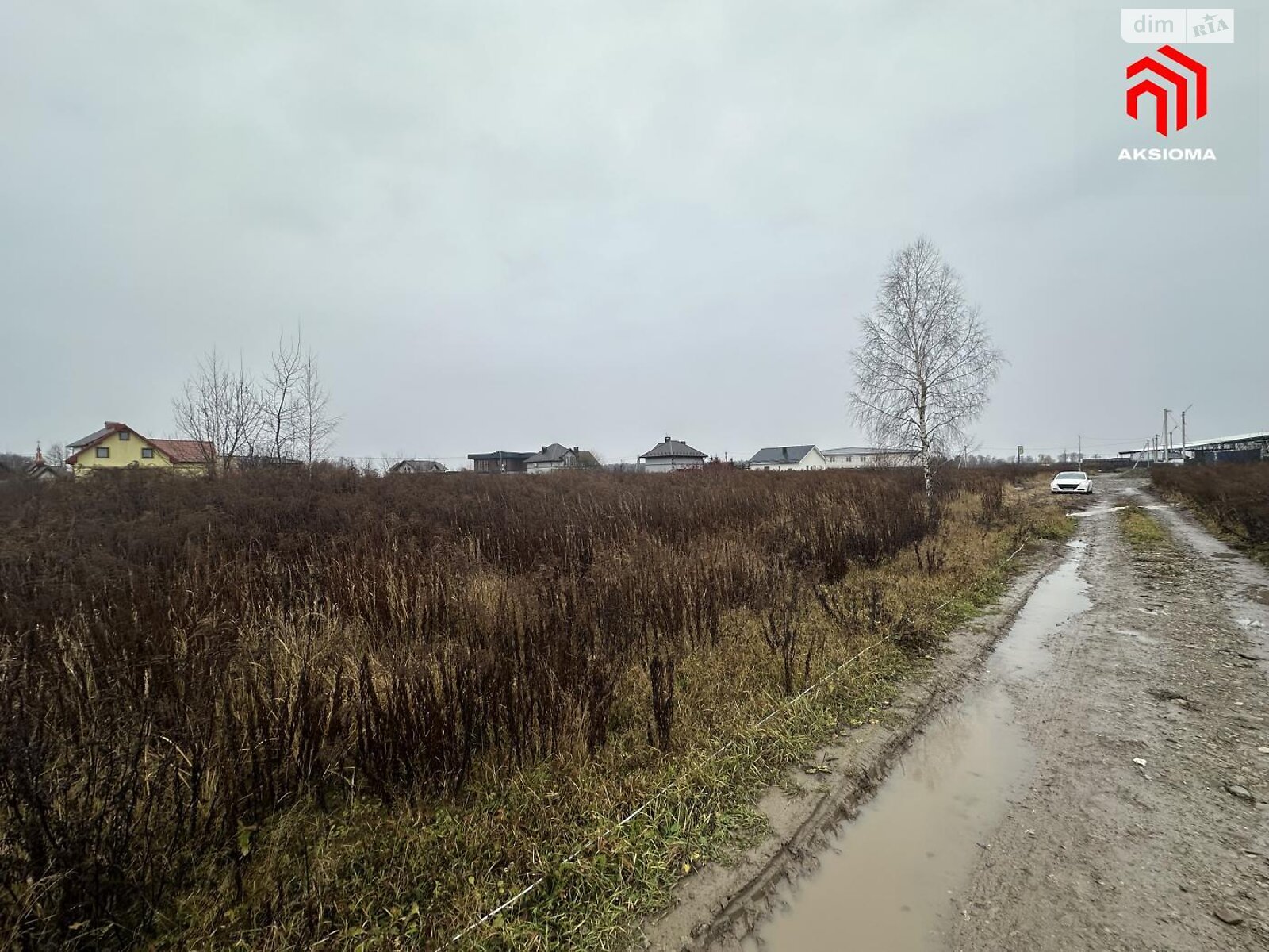 Земельный участок под жилую застройку в Драгомирчанах, площадь 12 соток фото 1