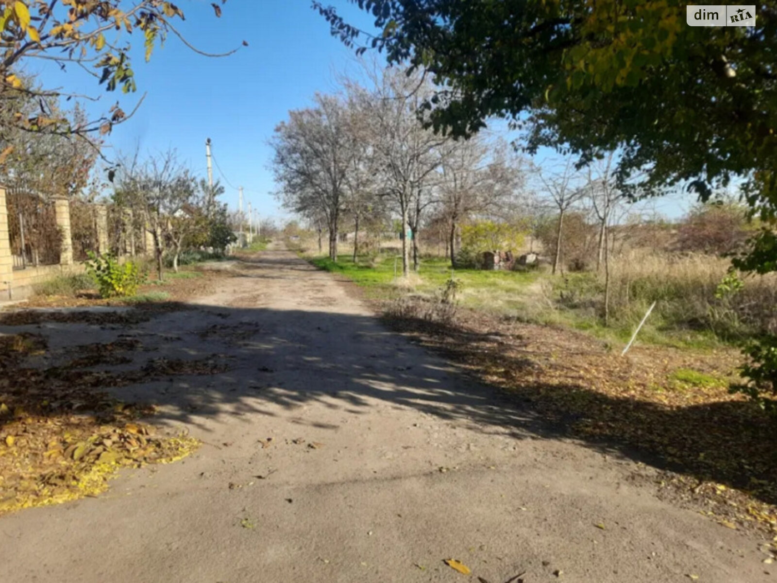 Земельна ділянка під житлову забудову в Фонтанці, площа 10 соток фото 1 Земельна ділянка під житлову забудову в Фонтанці, площа 10 соток фото 1
