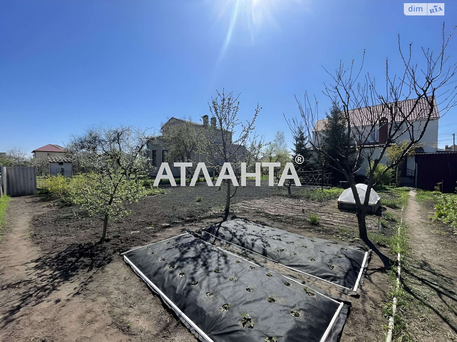 Земельна ділянка під житлову забудову в Фонтанці, площа 4 сотки фото 1 Земельна ділянка під житлову забудову в Фонтанці, площа 4 сотки фото 1