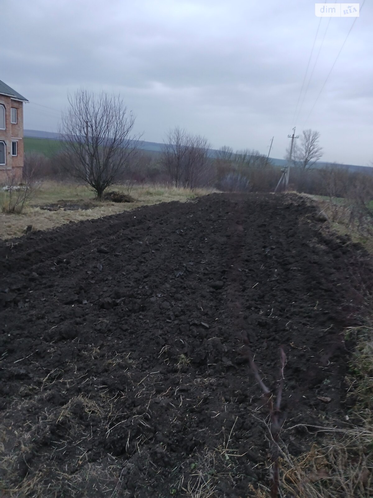 Земельна ділянка під житлову забудову в Гаях-Шевченківських, площа 10 соток фото 1 Земельна ділянка під житлову забудову в Гаях-Шевченківських, площа 10 соток фото 1