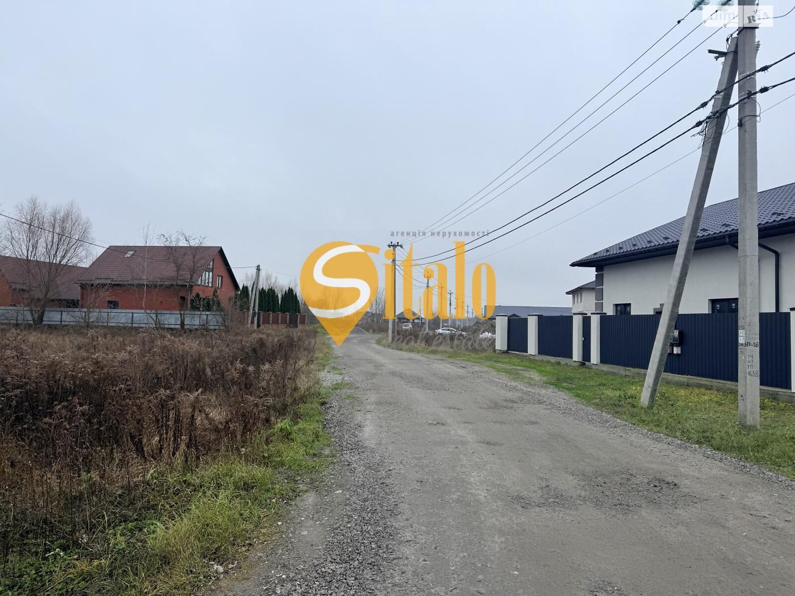 Земельный участок под жилую застройку в Гнедине, площадь 12 соток фото 1 Земельный участок под жилую застройку в Гнедине, площадь 12 соток фото 1