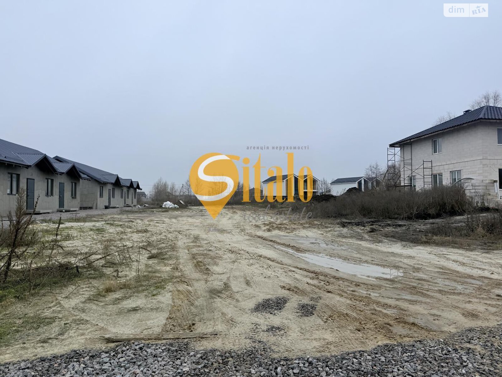 Земельный участок под жилую застройку в Гнедине, площадь 12 соток фото 1