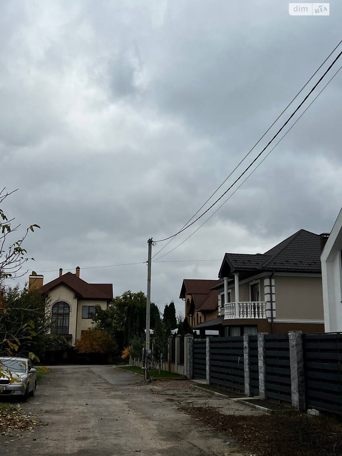 Земельный участок под жилую застройку в Гореничах, площадь 10 соток фото 1 Земельный участок под жилую застройку в Гореничах, площадь 10 соток фото 1