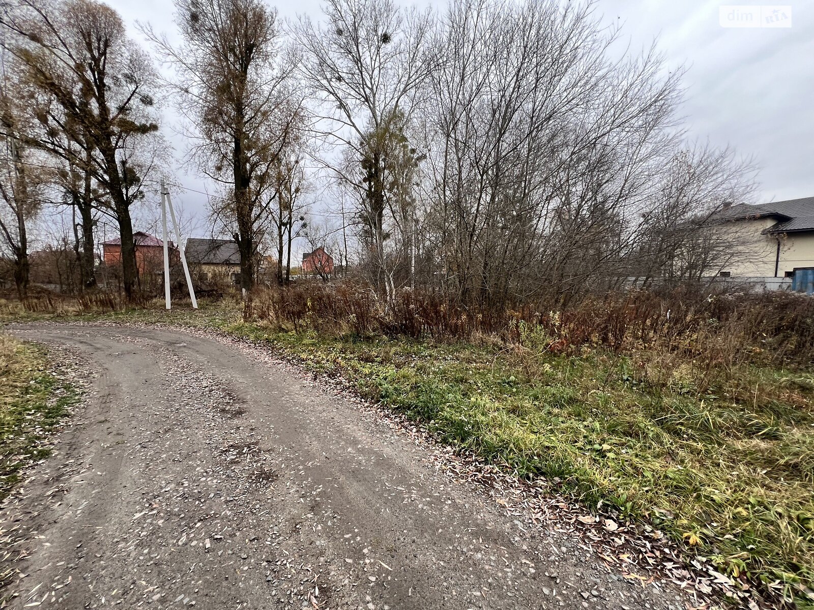 Земельна ділянка під житлову забудову в Гостомелі, площа 7 соток фото 1 Земельна ділянка під житлову забудову в Гостомелі, площа 7 соток фото 1