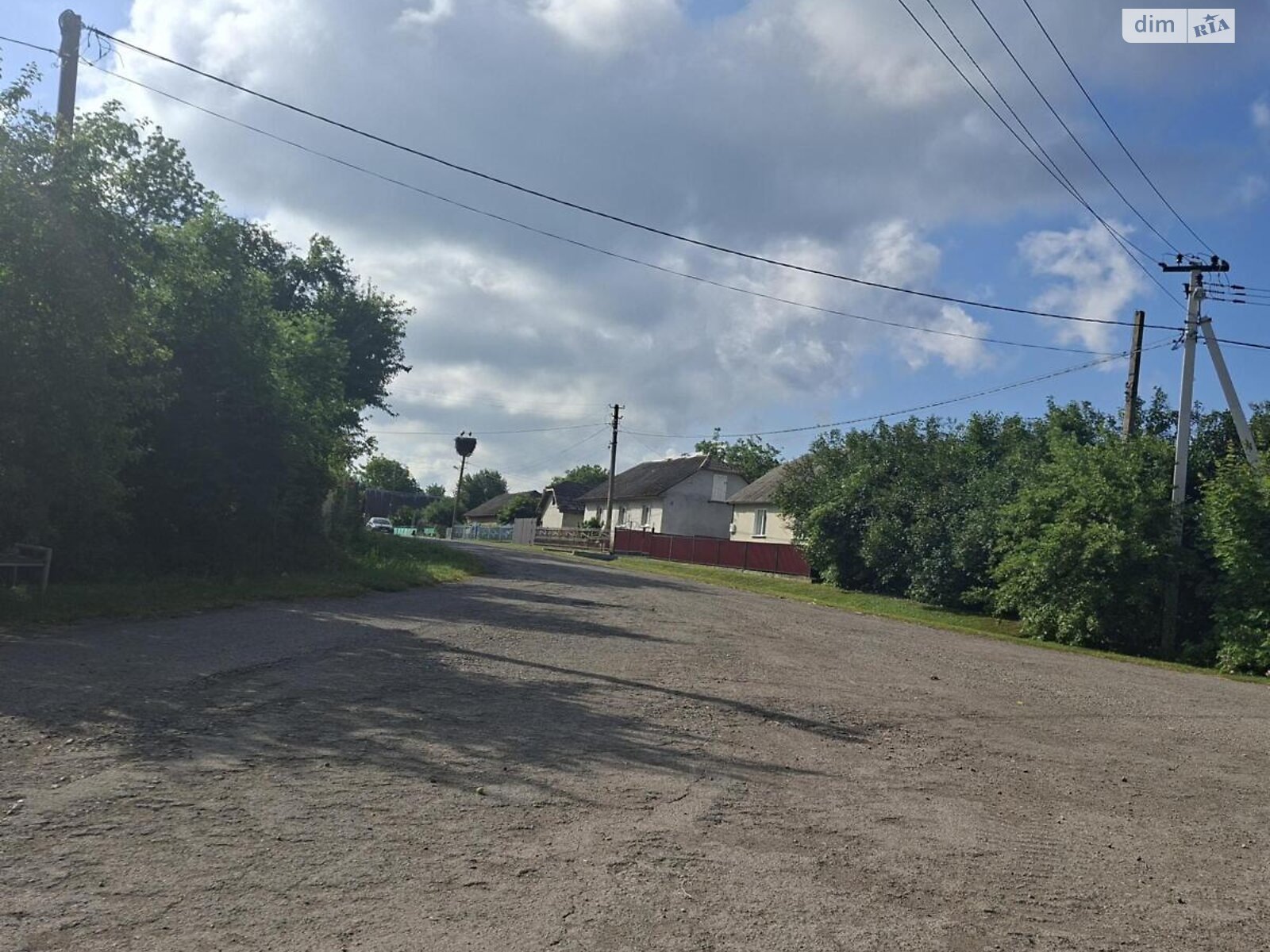 Земельна ділянка під житлову забудову в Хатки, площа 45 соток фото 1 Земельна ділянка під житлову забудову в Хатки, площа 45 соток фото 1