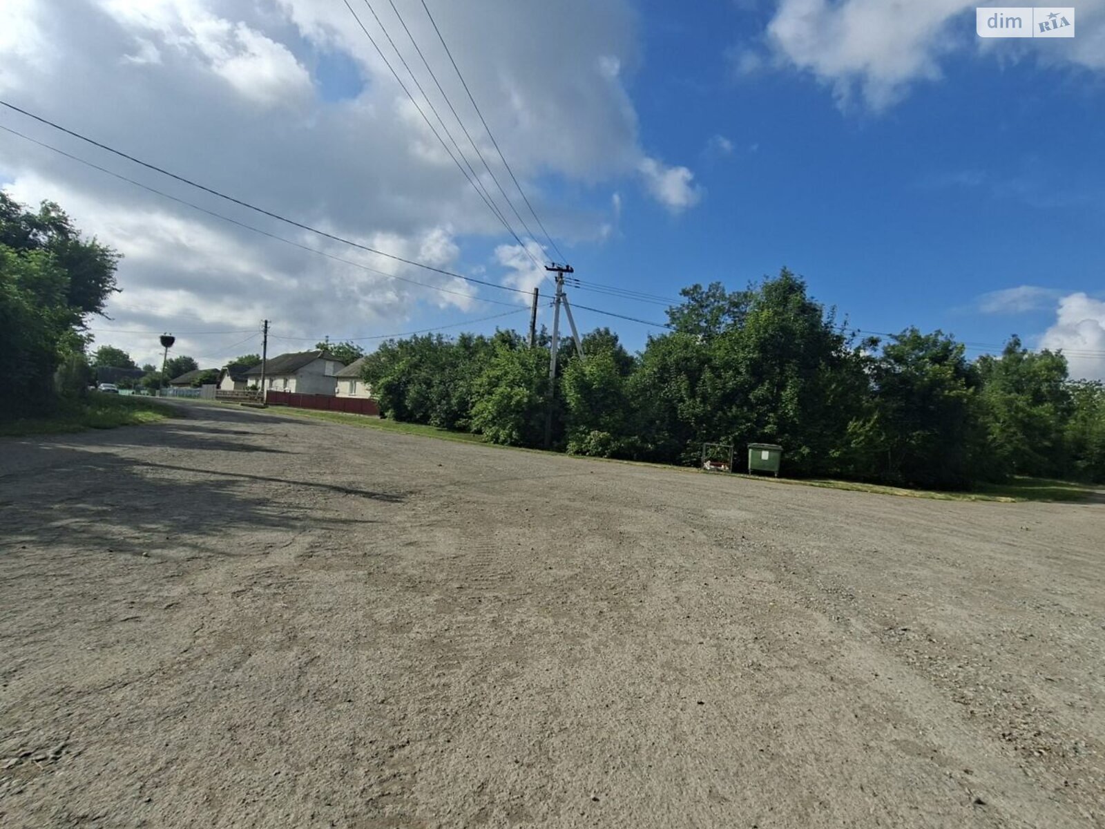 Земельна ділянка під житлову забудову в Хатки, площа 45 соток фото 1 Земельна ділянка під житлову забудову в Хатки, площа 45 соток фото 1