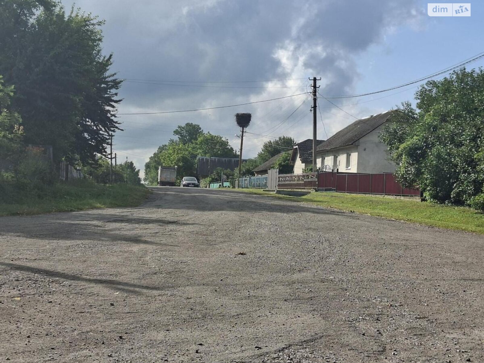 Земельна ділянка під житлову забудову в Хатки, площа 45 соток фото 1 Земельна ділянка під житлову забудову в Хатки, площа 45 соток фото 1