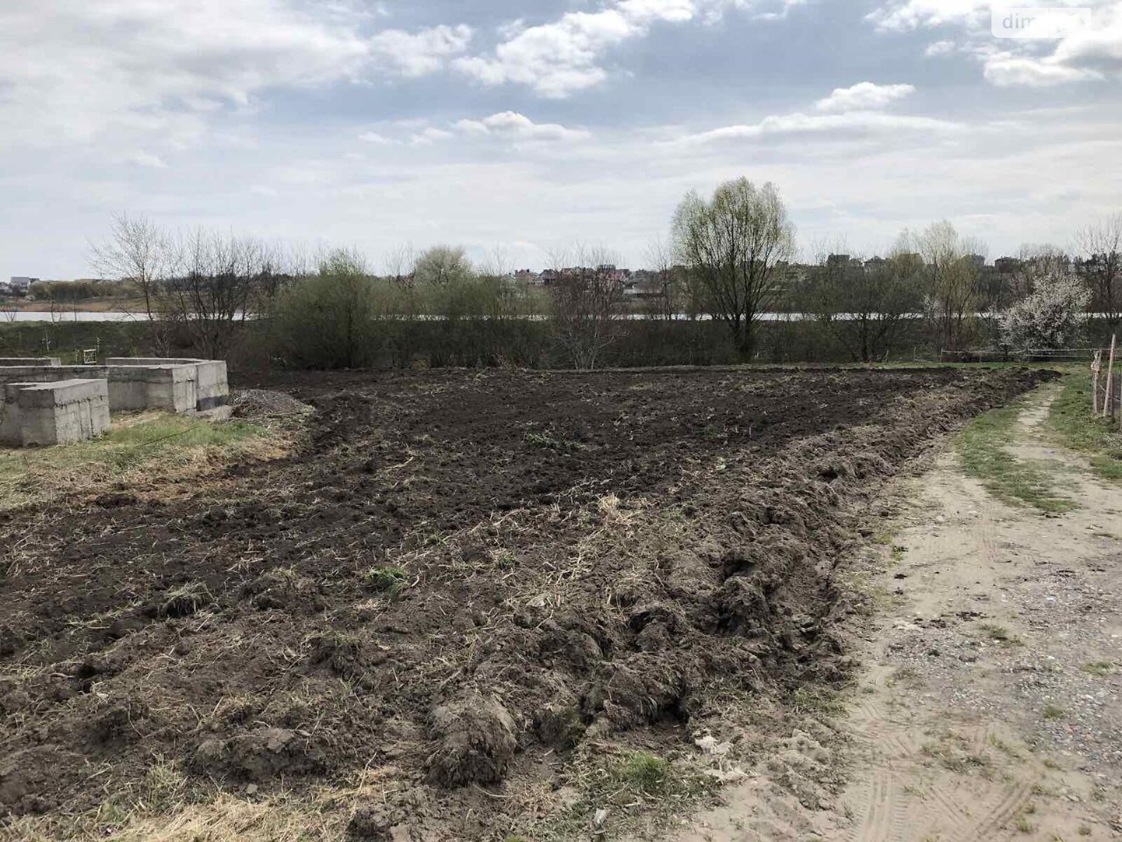 Земля під житлову забудову в Хмельницькому, район Дубове, площа 10 соток фото 1