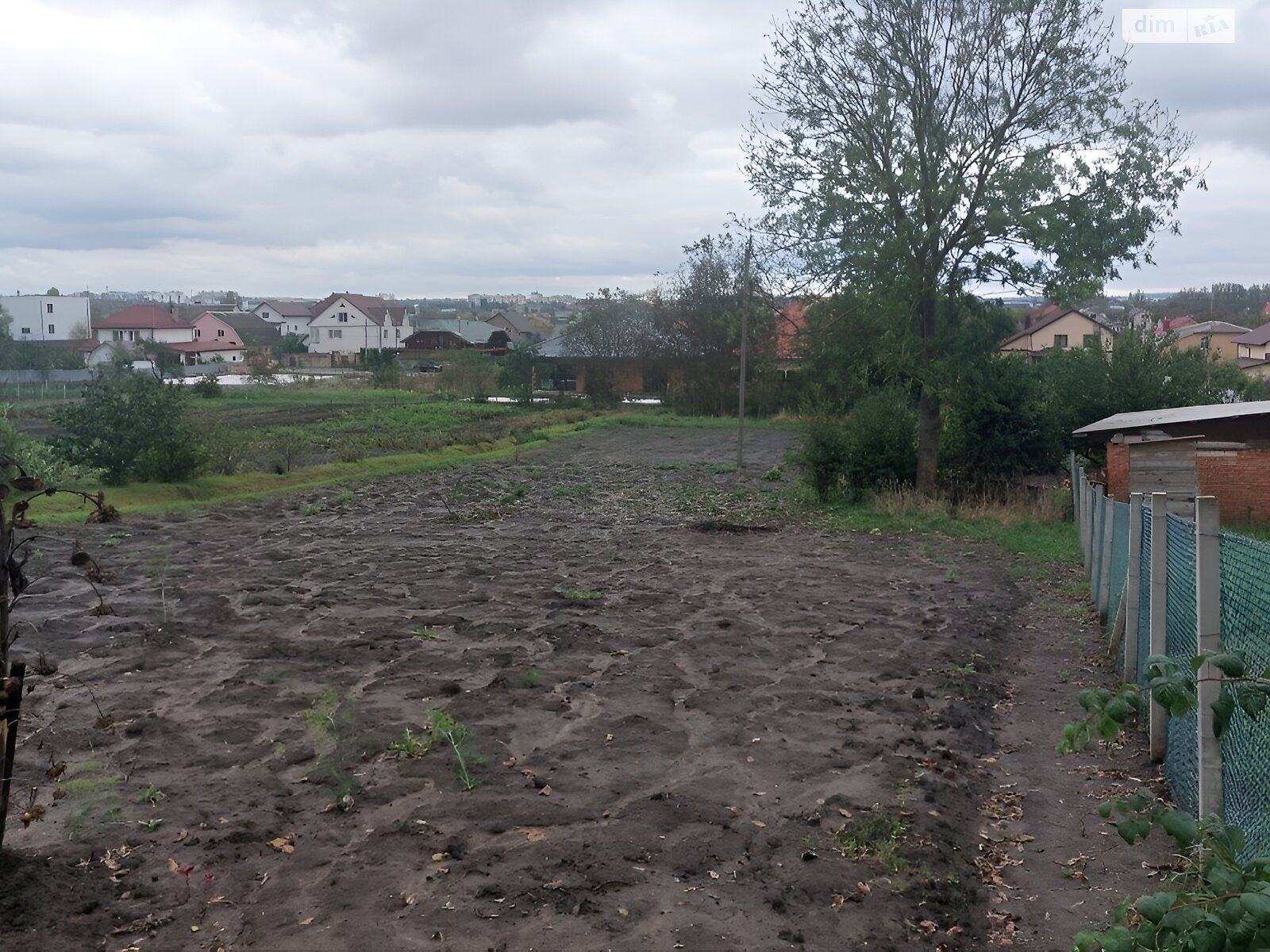 Земля під житлову забудову в Хмельницькому, район Лезневе, площа 22 сотки фото 1 Земля під житлову забудову в Хмельницькому, район Лезневе, площа 22 сотки фото 1