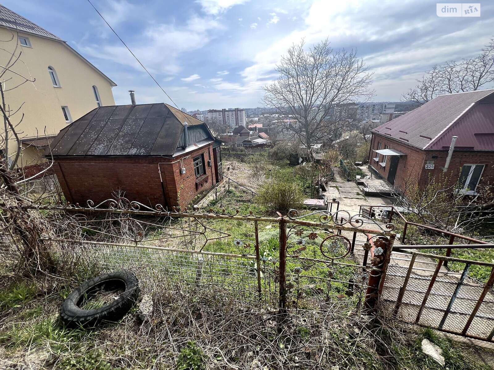 Земля под жилую застройку в Хмельницком, район Выставка, площадь 6.3 сотки фото 1 Земля под жилую застройку в Хмельницком, район Выставка, площадь 6.3 сотки фото 1
