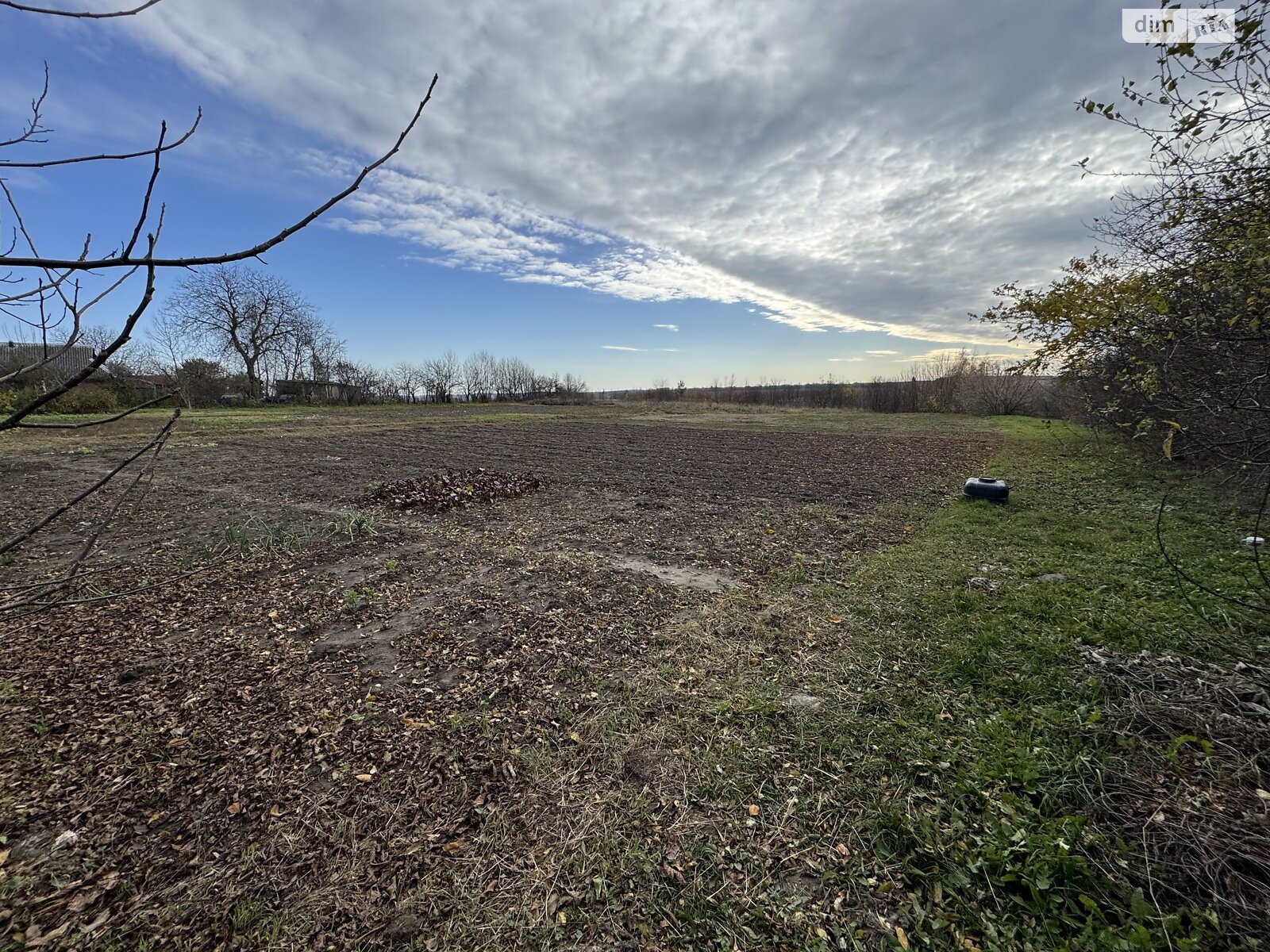 Земельный участок под жилую застройку в Ходаковцах, площадь 20 соток фото 1