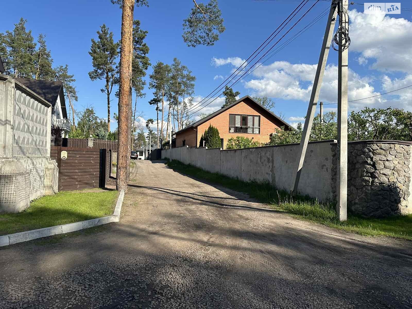 Земля под жилую застройку в Ирпене, район Ирпень, площадь 3.9 сотки фото 1 Земля под жилую застройку в Ирпене, район Ирпень, площадь 3.9 сотки фото 1