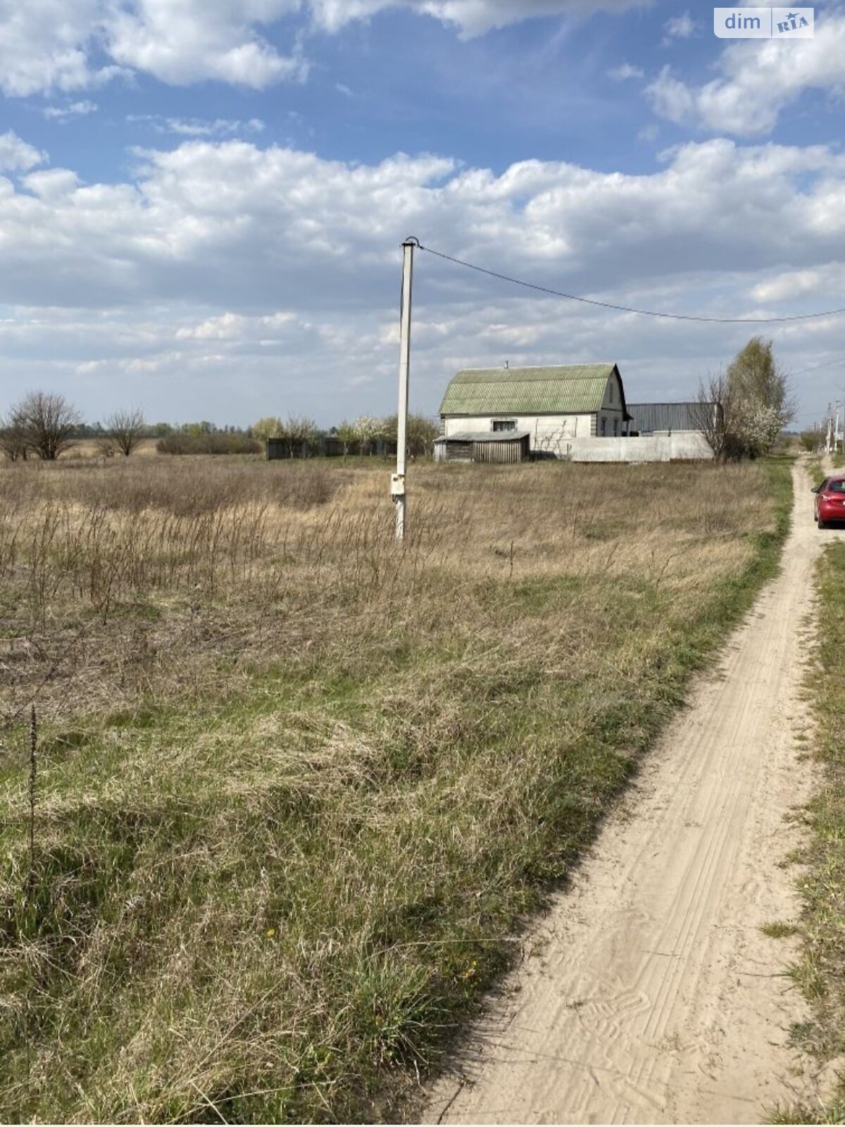 Земельна ділянка під житлову забудову в Іванкові, площа 18 соток фото 1 Земельна ділянка під житлову забудову в Іванкові, площа 18 соток фото 1