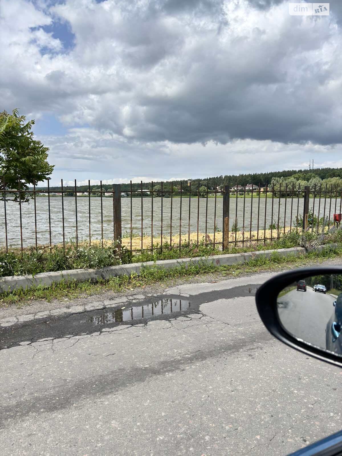 Земельный участок под жилую застройку в Иванковичах, площадь 30 соток фото 1 Земельный участок под жилую застройку в Иванковичах, площадь 30 соток фото 1