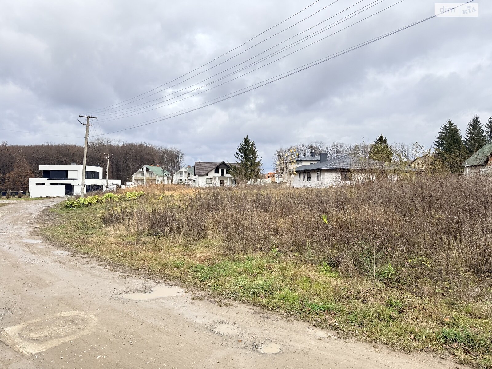Земельный участок под жилую застройку в Иванковцах, площадь 8.1 сотки фото 1 Земельный участок под жилую застройку в Иванковцах, площадь 8.1 сотки фото 1