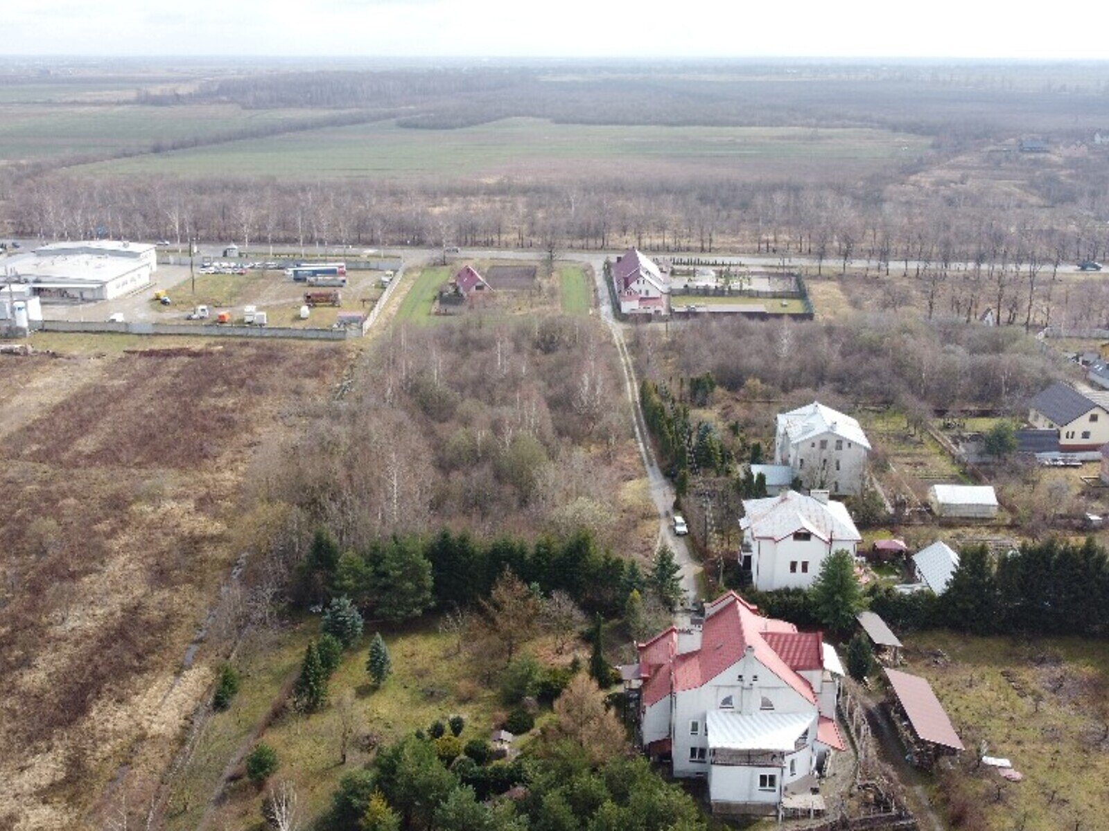 Земля під житлову забудову в Івано-Франківську, район Драгомирчани, площа 65 соток фото 1