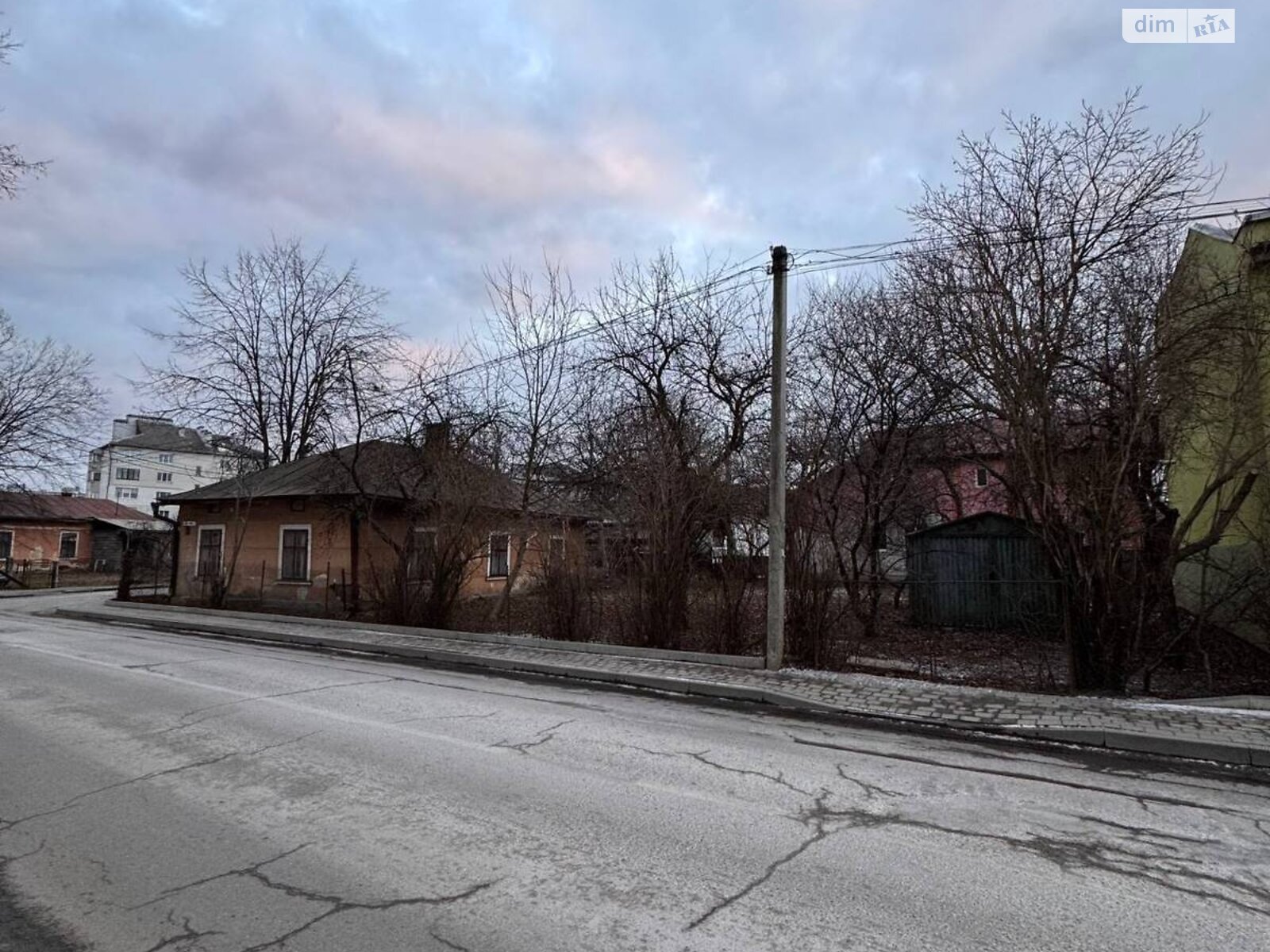 Земельный участок под жилую застройку в Ивано-Франковске, площадь 8.37 сотки фото 1 Земельный участок под жилую застройку в Ивано-Франковске, площадь 8.37 сотки фото 1