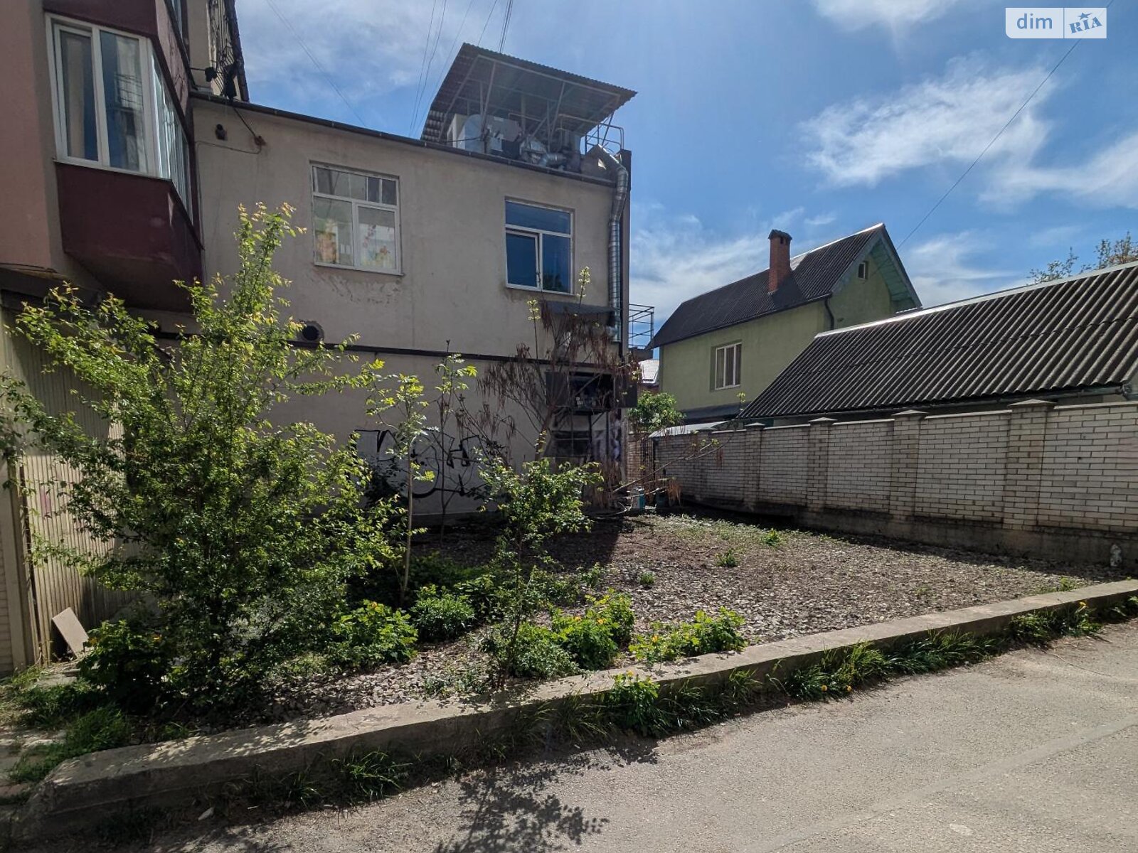 Земля під житлову забудову в Івано-Франківську, район Центр, площа 1.12 сотки фото 1 Земля під житлову забудову в Івано-Франківську, район Центр, площа 1.12 сотки фото 1