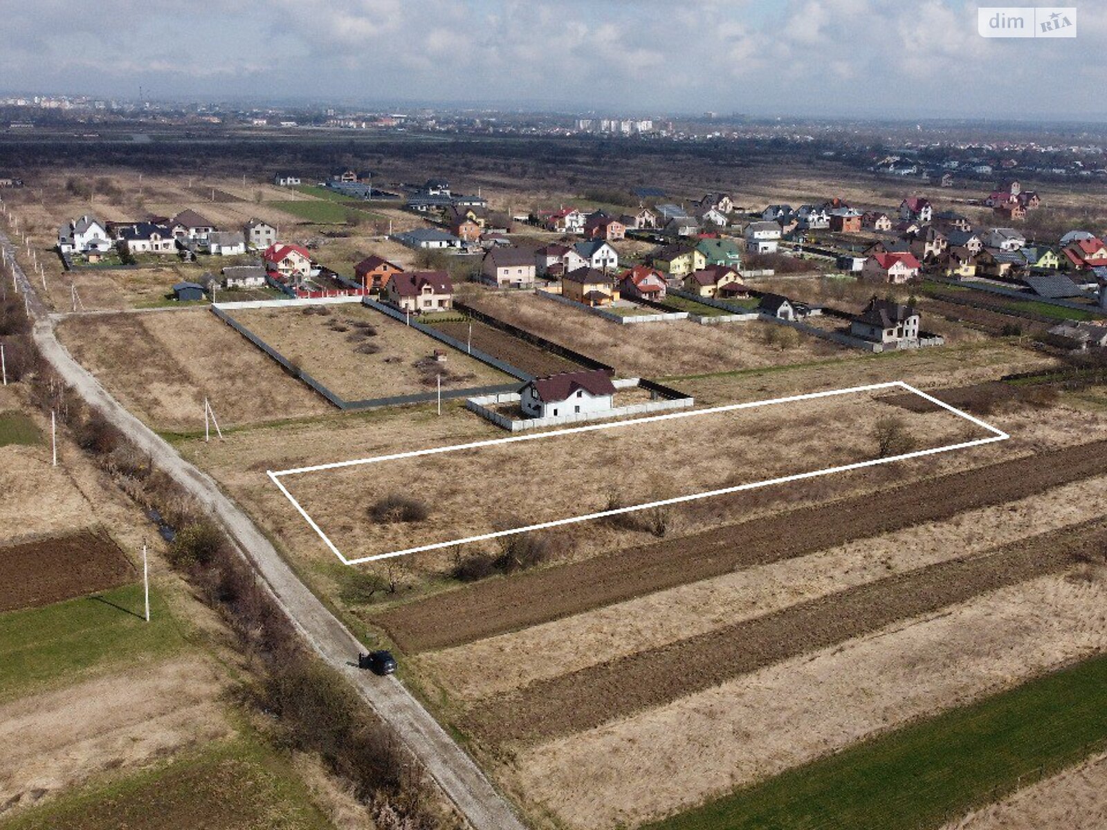 Земля під житлову забудову в Івано-Франківську, район Чукалівка, площа 5.2 сотки фото 1