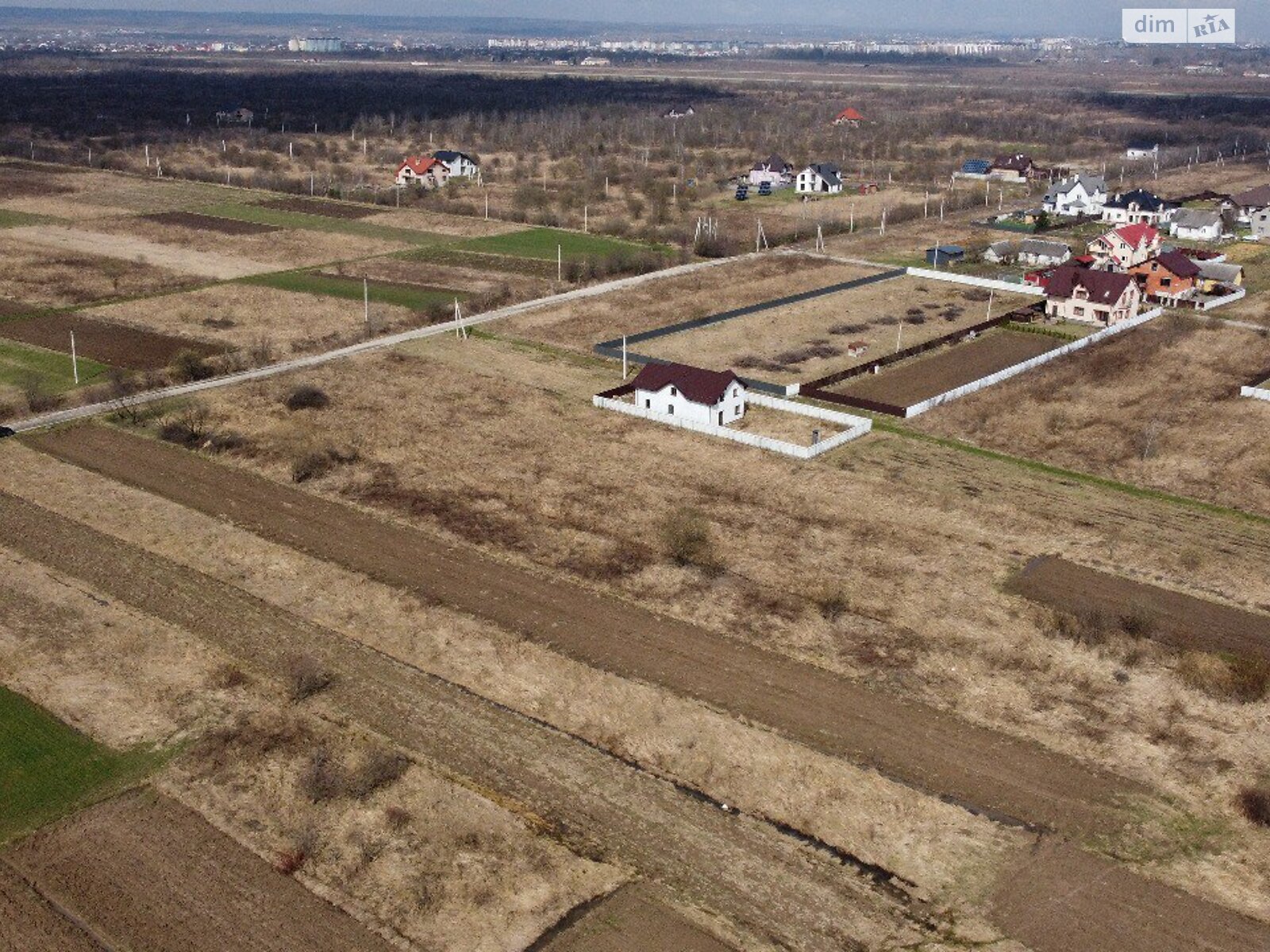 Земля під житлову забудову в Івано-Франківську, район Чукалівка, площа 5.2 сотки фото 1