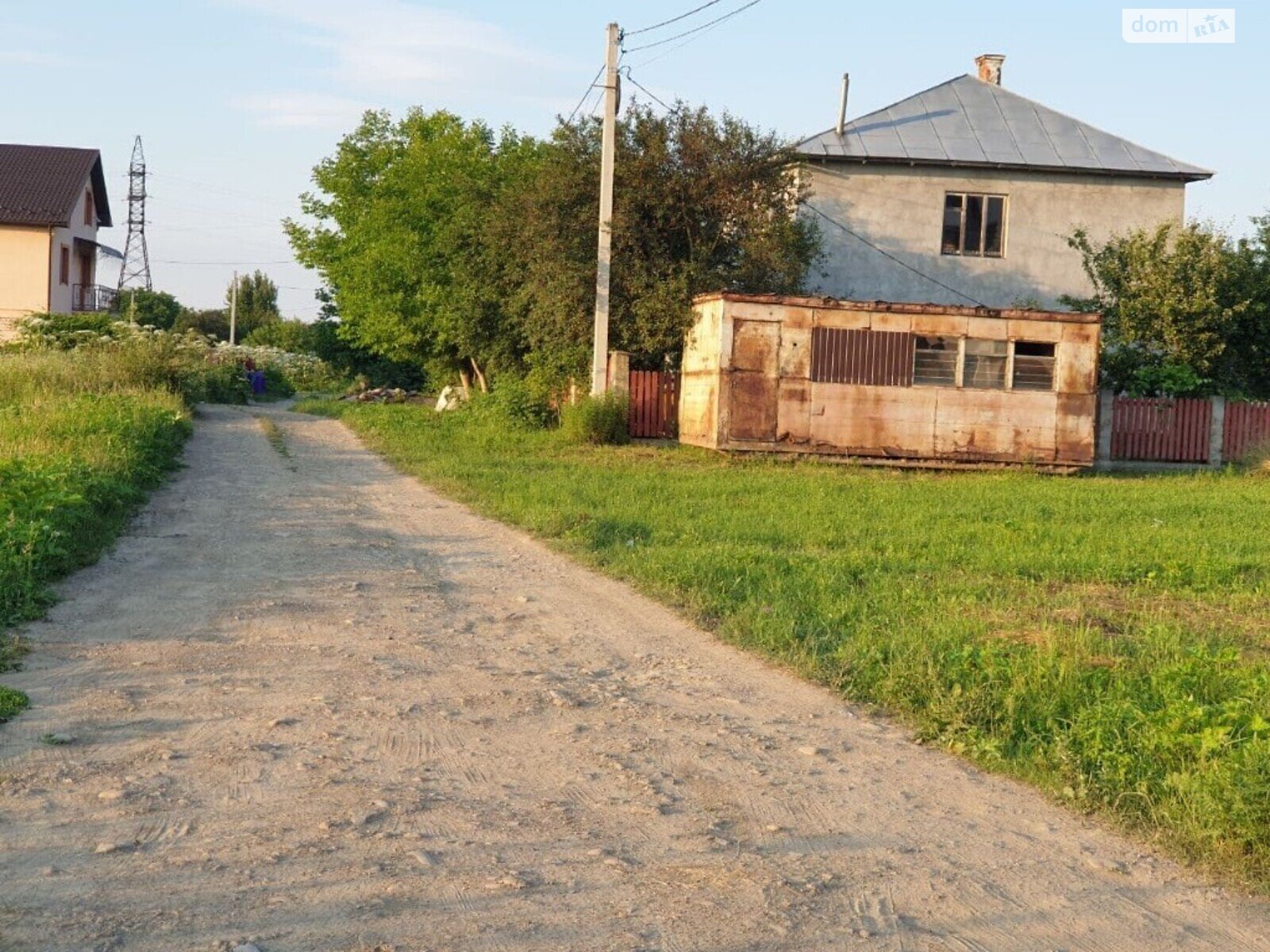 Земельный участок под жилую застройку в Криховцах, площадь 8 соток фото 1 Земельный участок под жилую застройку в Криховцах, площадь 8 соток фото 1