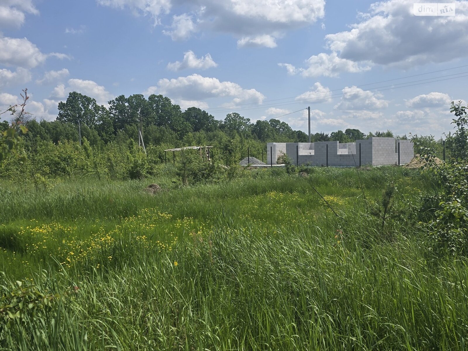 Земельный участок под жилую застройку в Ивановке, площадь 8 соток фото 1 Земельный участок под жилую застройку в Ивановке, площадь 8 соток фото 1