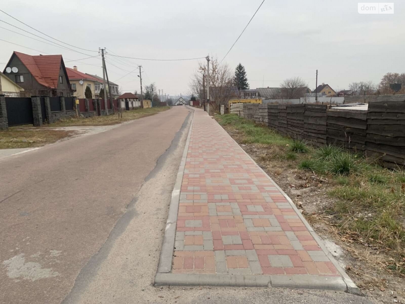 Земля під житлову забудову, площа 12 соток фото 1 Земля під житлову забудову, площа 12 соток фото 1
