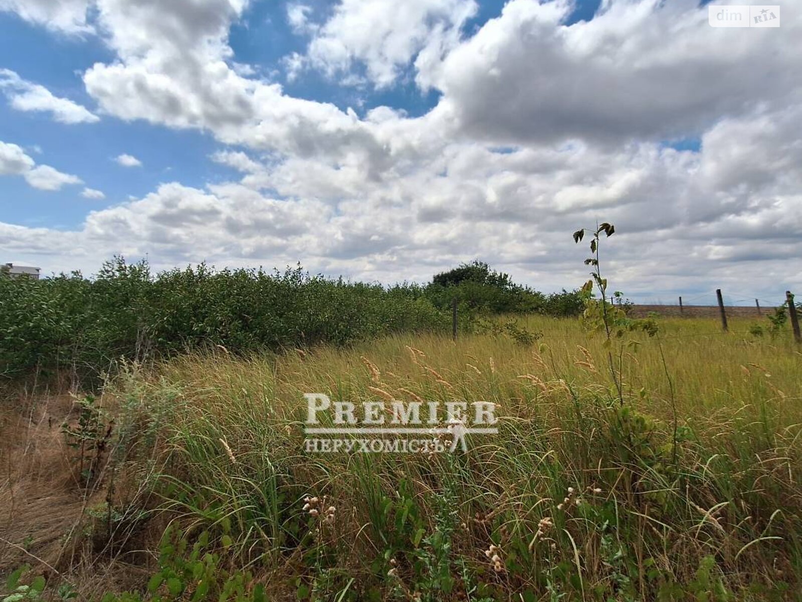 Земельный участок под жилую застройку в Каролине-Бугазе, площадь 8 соток фото 1 Земельный участок под жилую застройку в Каролине-Бугазе, площадь 8 соток фото 1