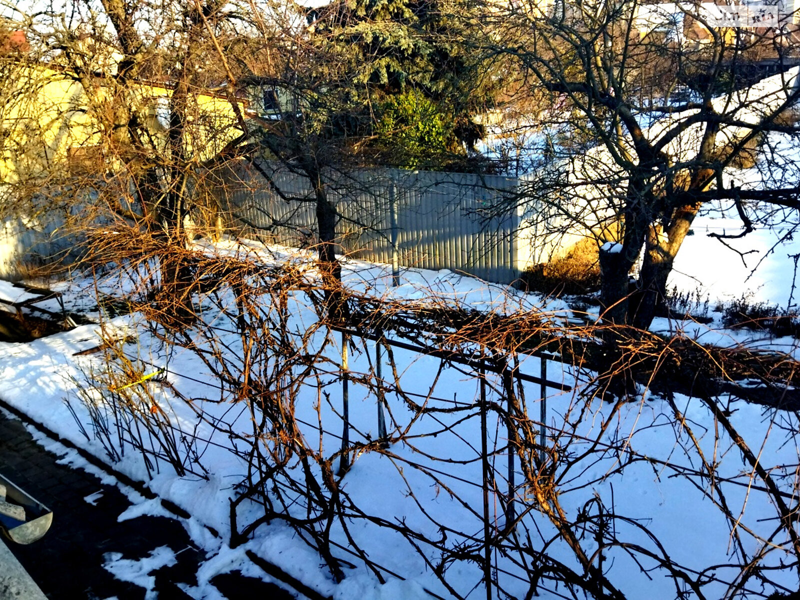 Земля під житлову забудову в Києві, район Біличі, площа 10 соток фото 1 Земля під житлову забудову в Києві, район Біличі, площа 10 соток фото 1