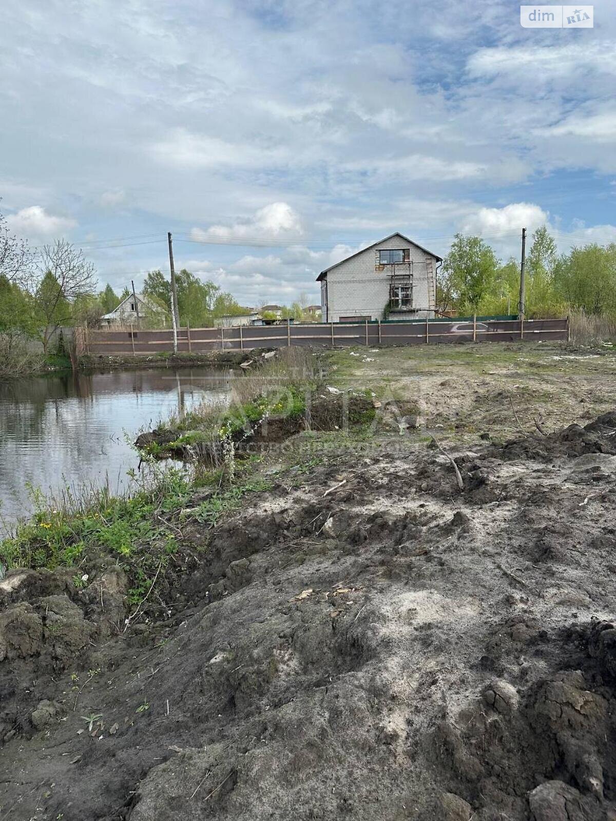 Земля під житлову забудову в Києві, район Дарницький, площа 5.5 сотки фото 1 Земля під житлову забудову в Києві, район Дарницький, площа 5.5 сотки фото 1