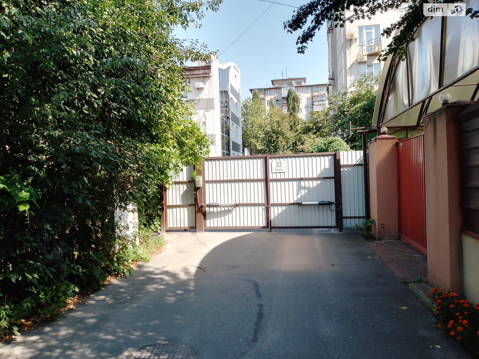 Земля під житлову забудову в Києві, район Нивки, площа 6 соток фото 1 Земля під житлову забудову в Києві, район Нивки, площа 6 соток фото 1