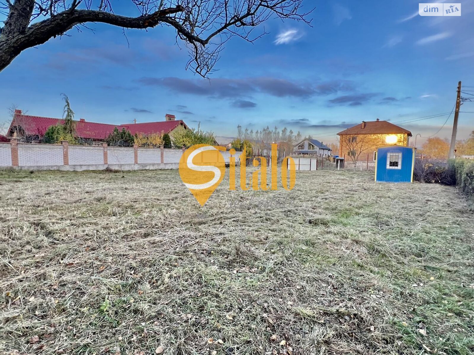 Земля під житлову забудову в Києві, район Осокорки, площа 10 соток фото 1 Земля під житлову забудову в Києві, район Осокорки, площа 10 соток фото 1