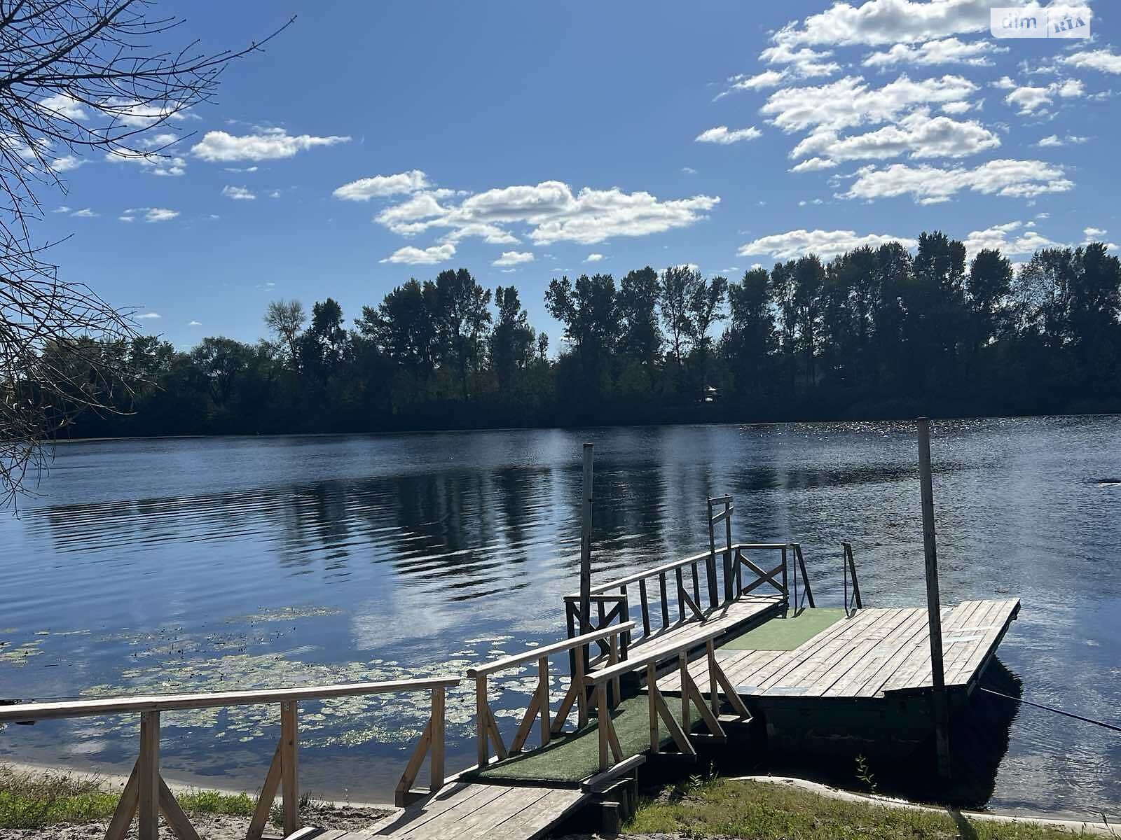 Земельный участок под жилую застройку в Киеве, площадь 4 сотки фото 1 Земельный участок под жилую застройку в Киеве, площадь 4 сотки фото 1