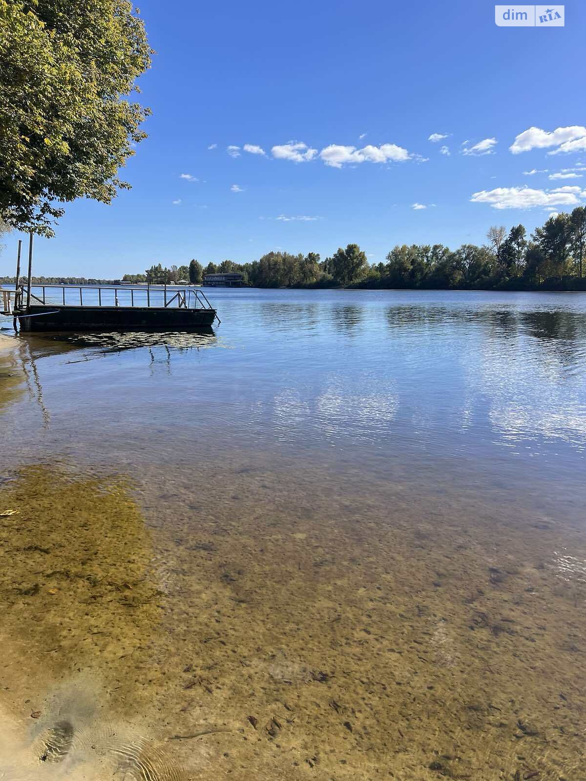 Земельный участок под жилую застройку в Киеве, площадь 4 сотки фото 1 Земельный участок под жилую застройку в Киеве, площадь 4 сотки фото 1