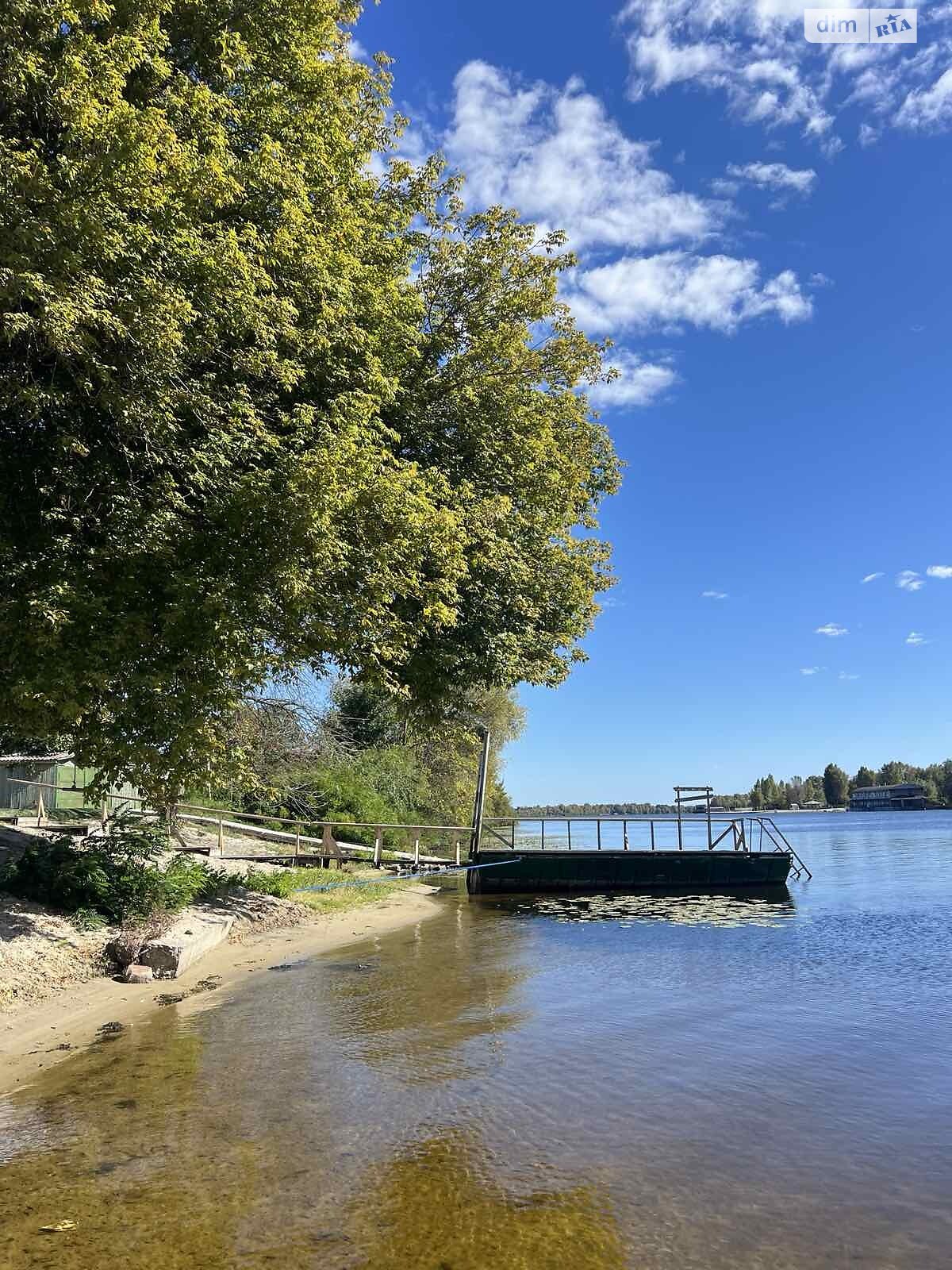 Земельный участок под жилую застройку в Киеве, площадь 4 сотки фото 1 Земельный участок под жилую застройку в Киеве, площадь 4 сотки фото 1