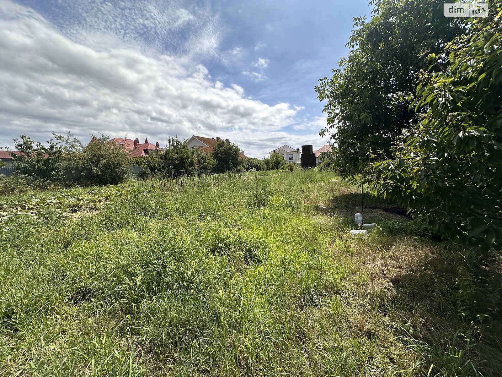 Земельный участок под жилую застройку в Кинчеше, площадь 15 соток фото 1 Земельный участок под жилую застройку в Кинчеше, площадь 15 соток фото 1