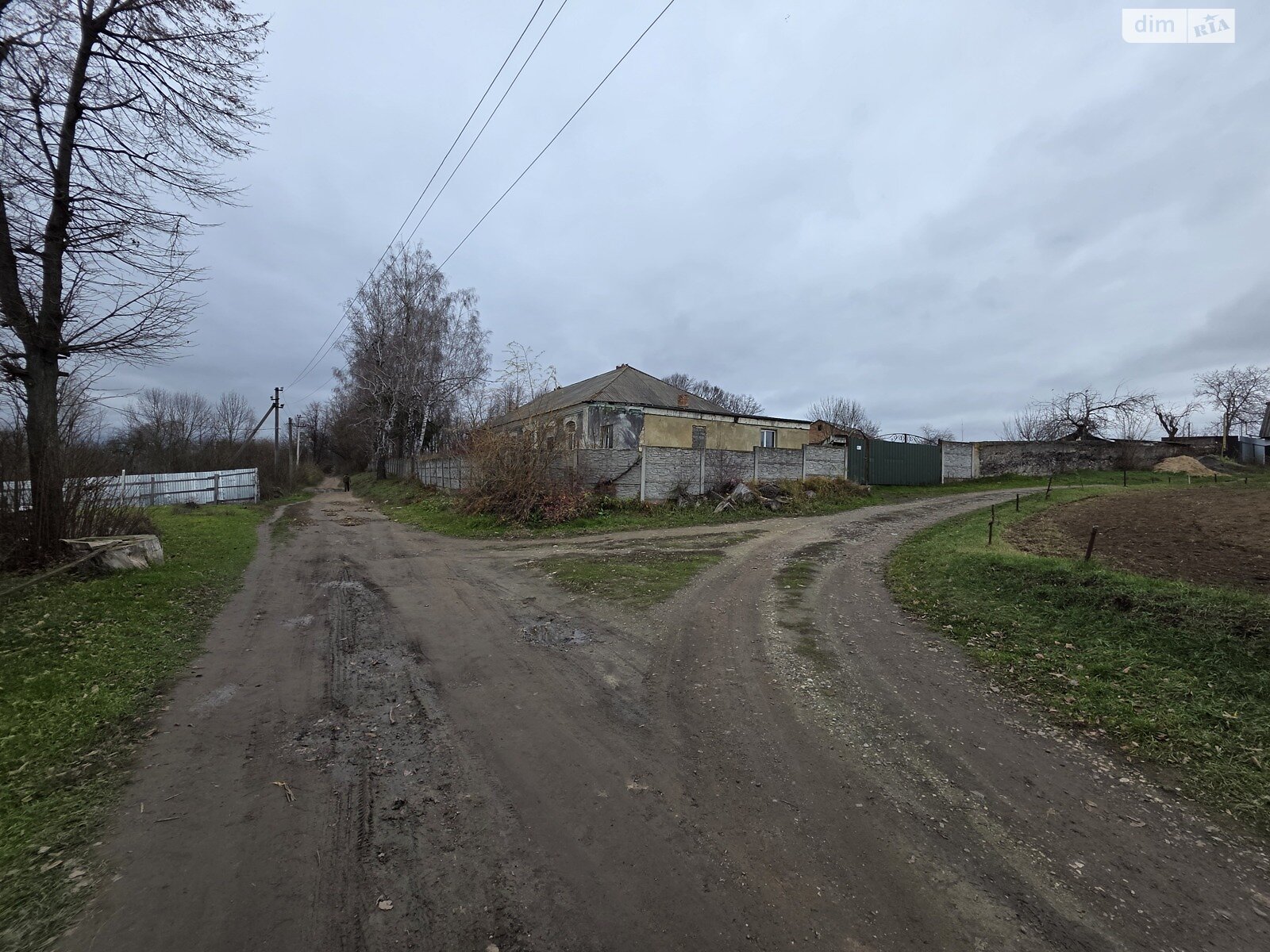 Земельный участок под жилую застройку в Кирнасовке, площадь 23 сотки фото 1 Земельный участок под жилую застройку в Кирнасовке, площадь 23 сотки фото 1