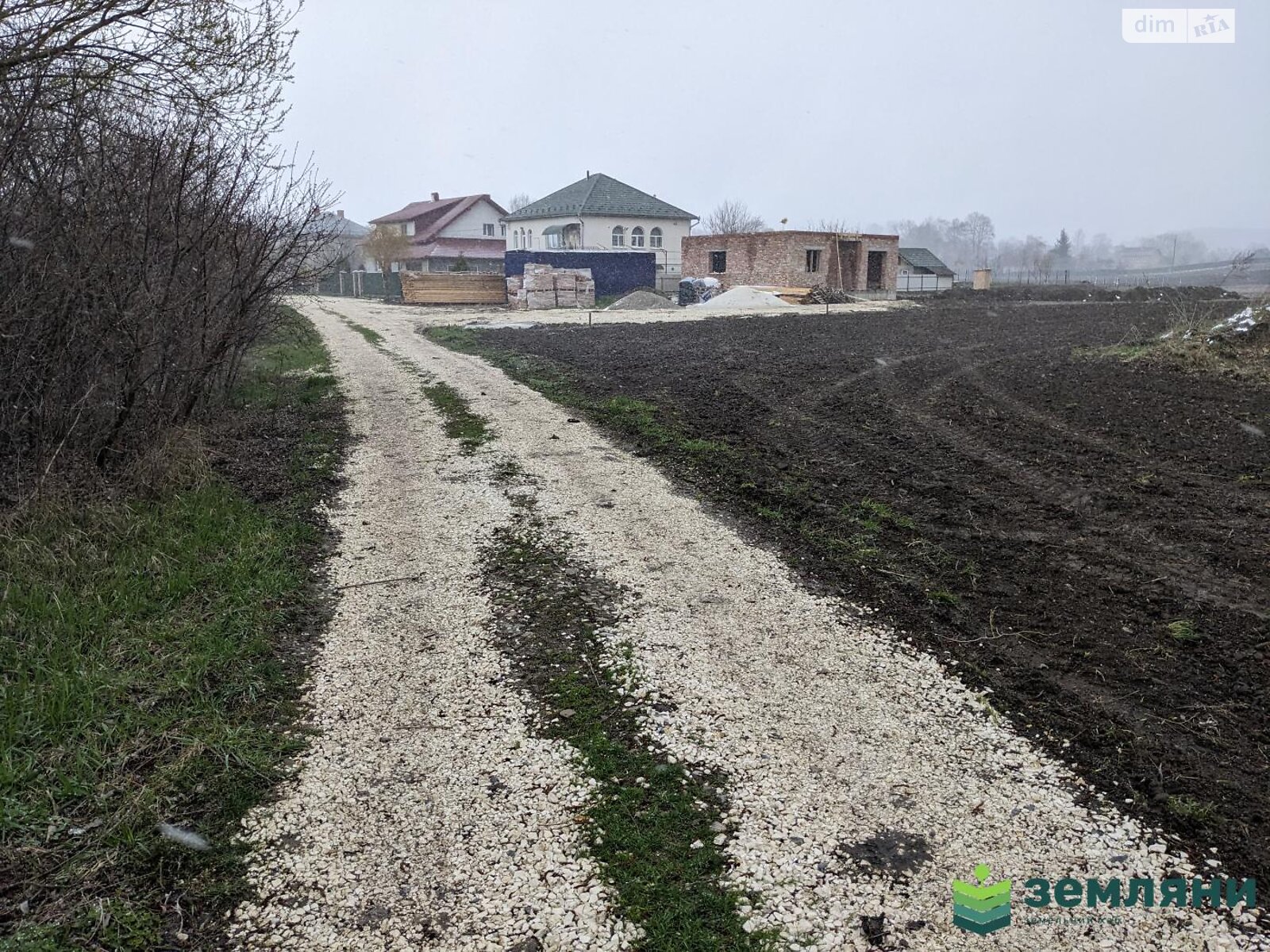 Земельный участок под жилую застройку в Клубовцах, площадь 32.87 сотки фото 1 Земельный участок под жилую застройку в Клубовцах, площадь 32.87 сотки фото 1
