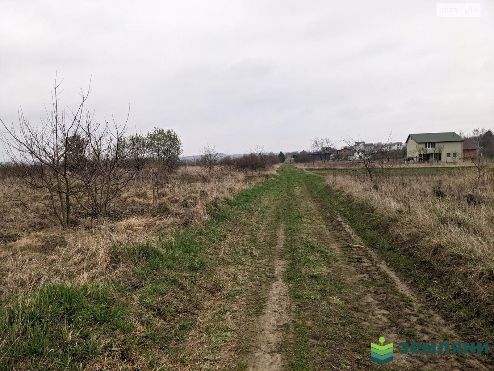 Земельна ділянка під житлову забудову в Колодіївці, площа 18 соток фото 1 Земельна ділянка під житлову забудову в Колодіївці, площа 18 соток фото 1