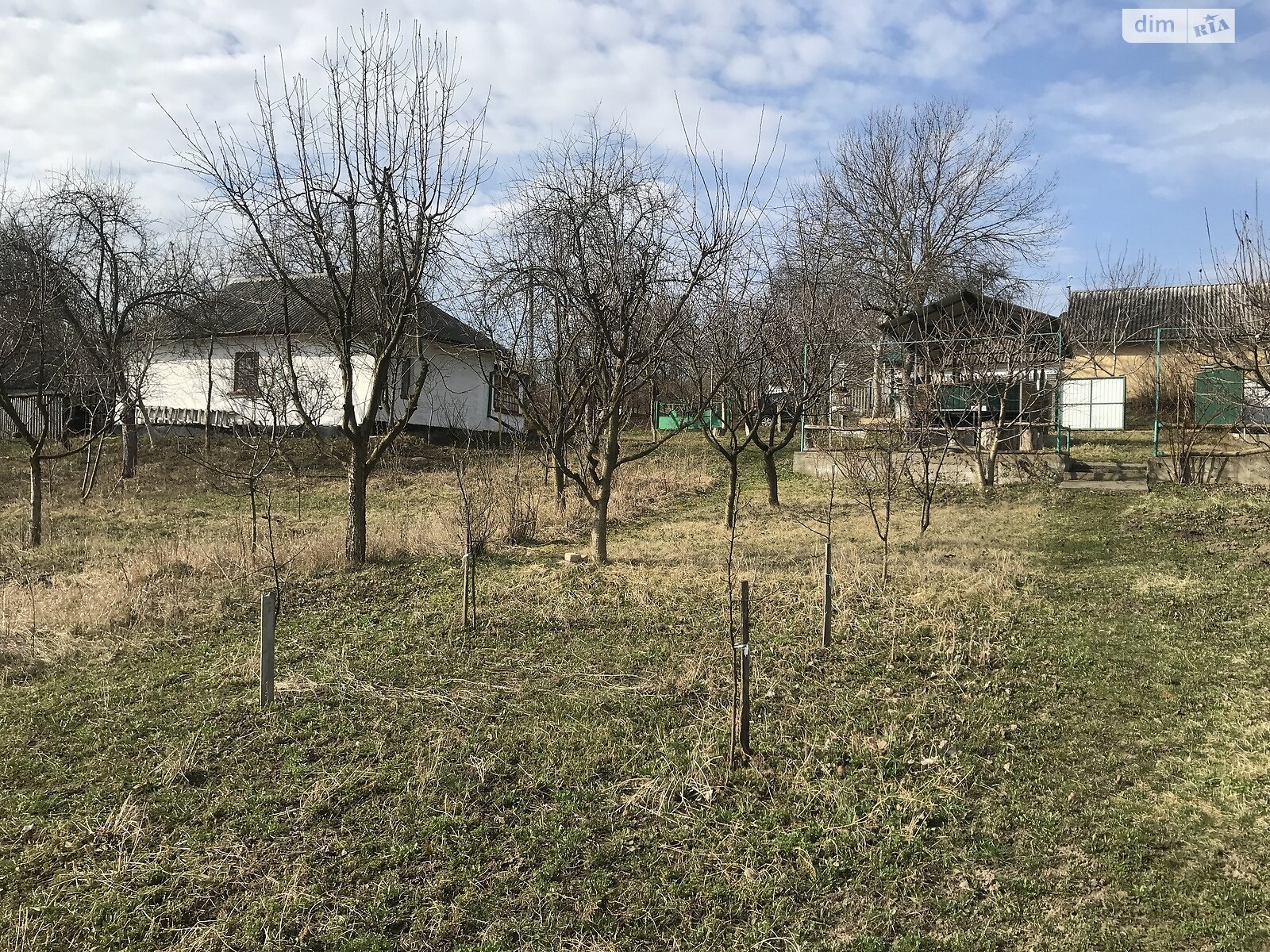 Земельна ділянка під житлову забудову в Комарові, площа 19.6 сотки фото 1