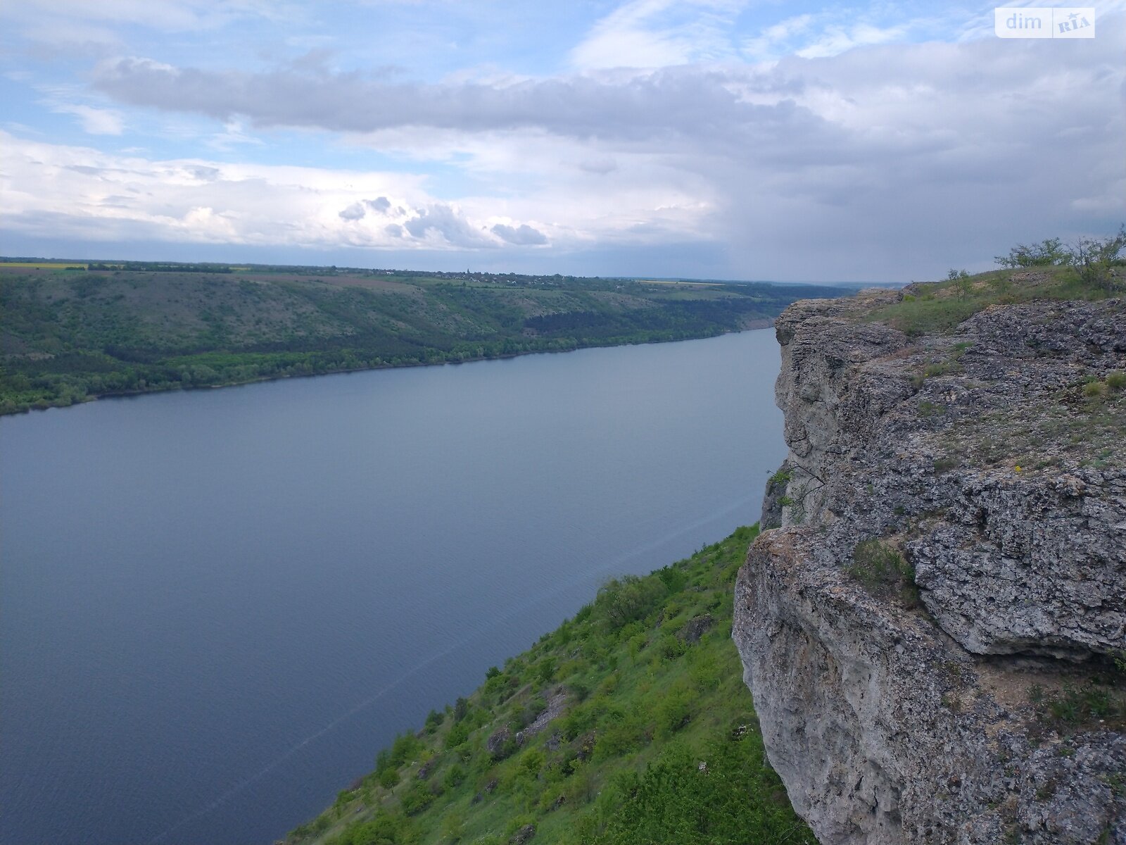 Земельна ділянка під житлову забудову в Комарові, площа 25.05 сотки фото 1 Земельна ділянка під житлову забудову в Комарові, площа 25.05 сотки фото 1