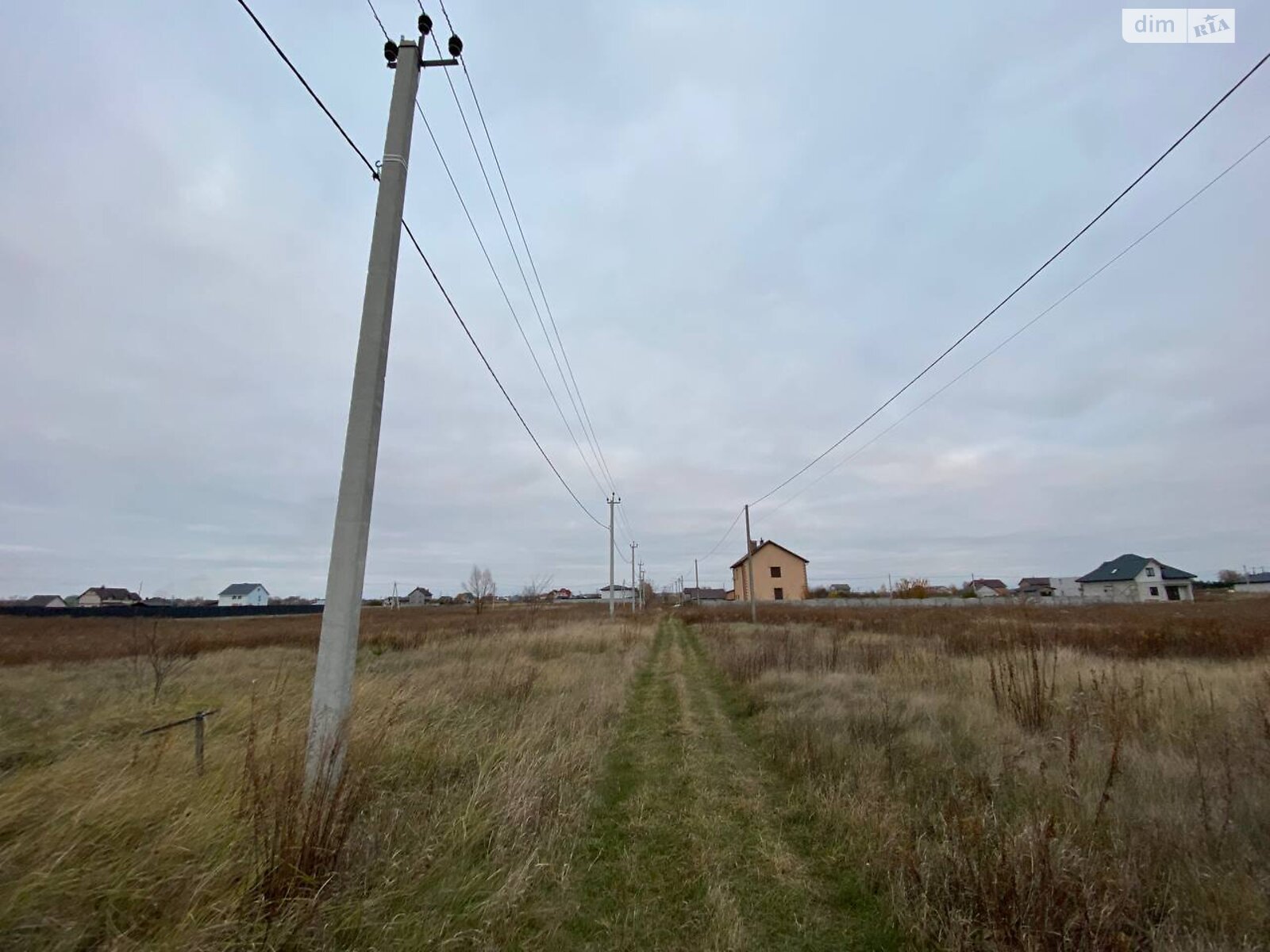 Земельный участок под жилую застройку в Красиловке, площадь 12.5 сотки фото 1 Земельный участок под жилую застройку в Красиловке, площадь 12.5 сотки фото 1