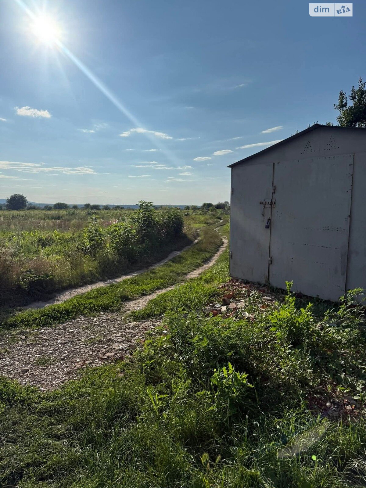 Земля под жилую застройку в Кременце, район Кременец, площадь 6 соток фото 1 Земля под жилую застройку в Кременце, район Кременец, площадь 6 соток фото 1