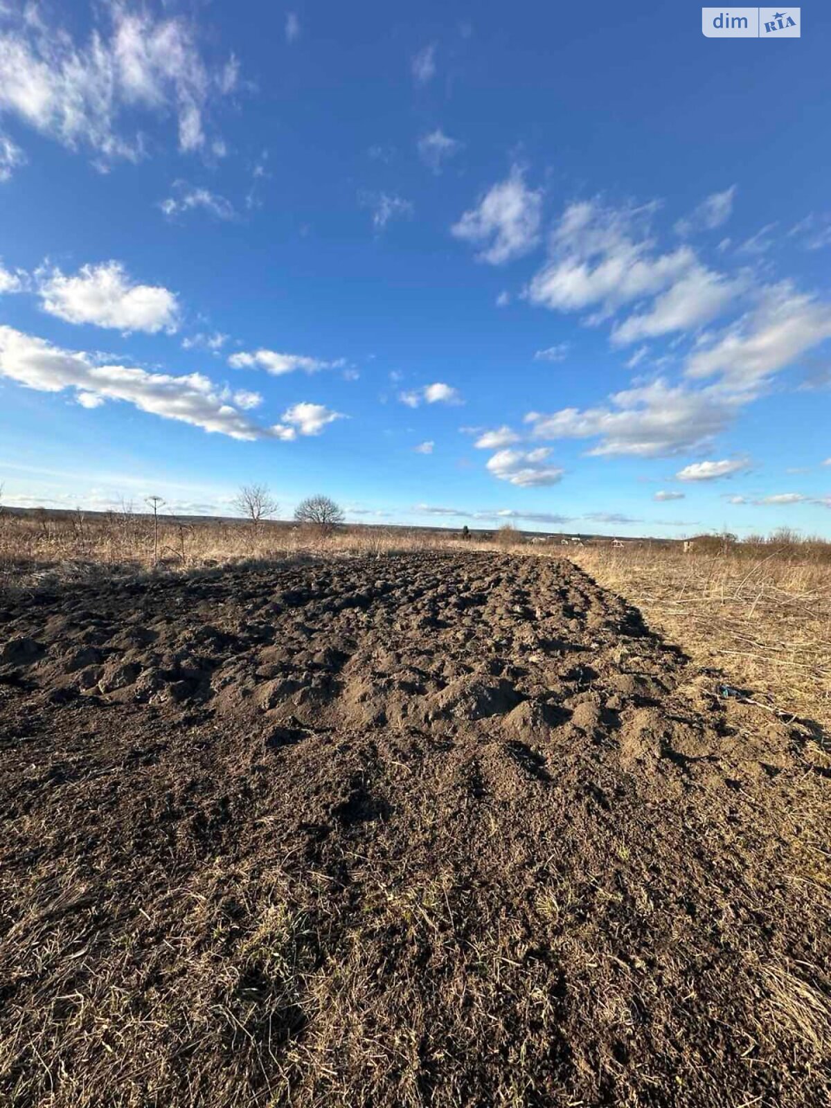 Земельна ділянка під житлову забудову в Крихівцях, площа 6.4 сотки фото 1